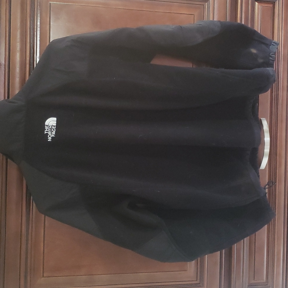 North Face Fleece Jacket - Picture 8 of 10